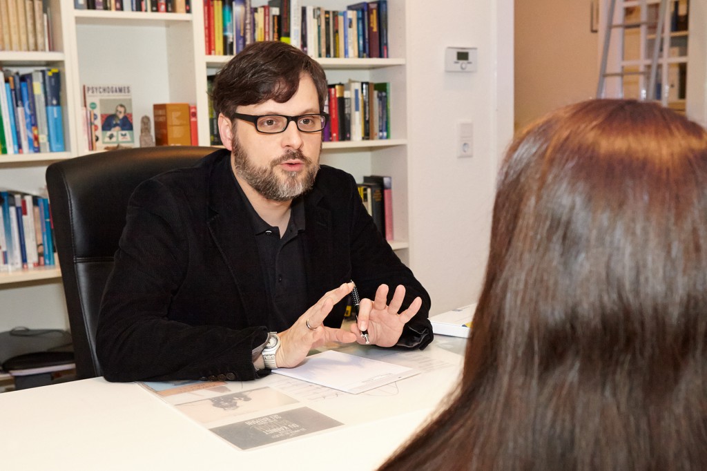 Sebastian Bartoschek Büro Shooting am 06.01.2016